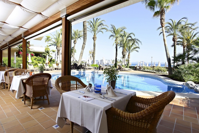 Imagen del bar/restaurante del Hotel Viva Golf. Foto 3