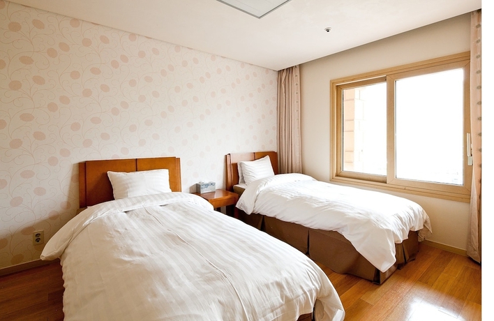 Imagen de la habitación del Hotel Vivaldi Park. Foto 4