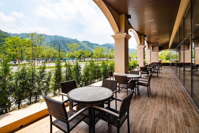 Imagen de los interiores del Hotel Vivaldi Park. Foto 19