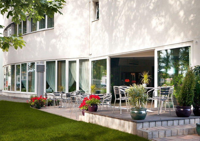 Imagen de los exteriores del Hotel Vivaldi, Poznań. Foto 5