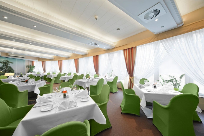 Imagen del bar/restaurante del Hotel Vivaldi, Poznań. Foto 3