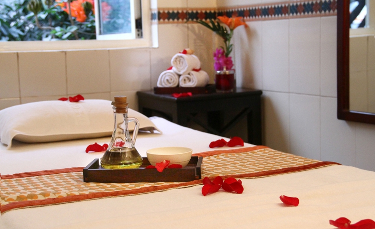 Imagen de los interiores del Hotel Vivanta Bengaluru Residency Road. Foto 11