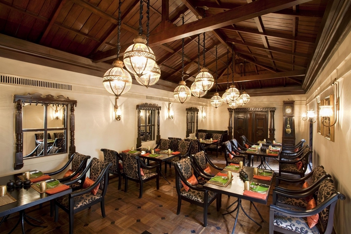 Imagen del bar/restaurante del Hotel Vivanta Bengaluru Residency Road. Foto 1