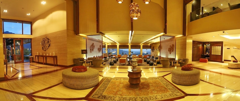 Imagen de los interiores del Hotel Vivanta Dal View. Foto 19