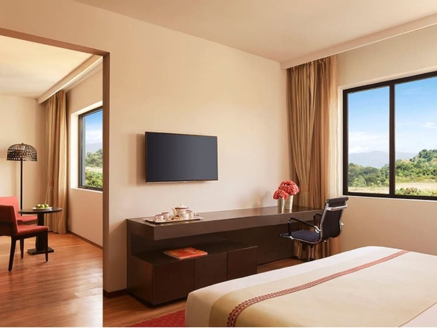 Imagen de la habitación del Hotel Vivanta Guwahati. Foto 6