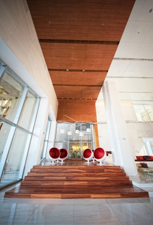 Imagen de los interiores del Hotel Vivanta New Delhi, Dwarka. Foto 18