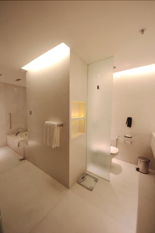 Imagen de la habitación del Hotel Vivanta New Delhi, Dwarka. Foto 7