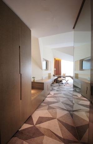 Imagen de la habitación del Hotel Vivanta New Delhi, Dwarka. Foto 8