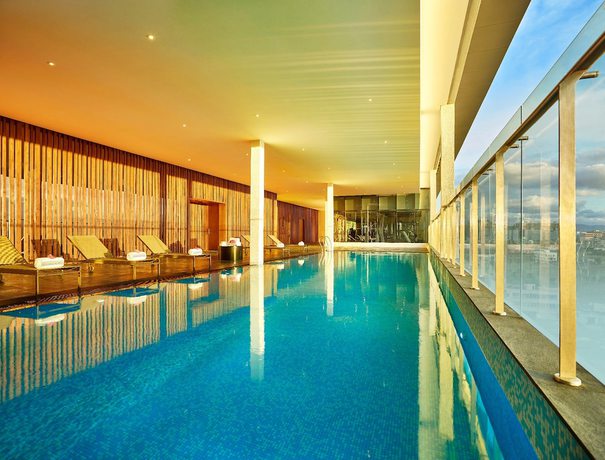 Imagen de la piscina del Hotel Vivanta Pune, Hinjawadi. Foto 15