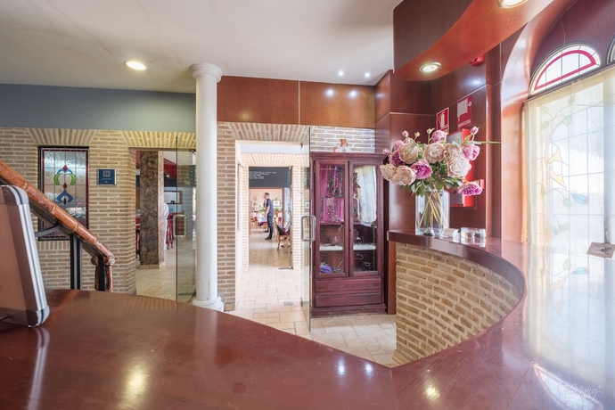 Imagen de los interiores del Hotel Vivar. Foto 17