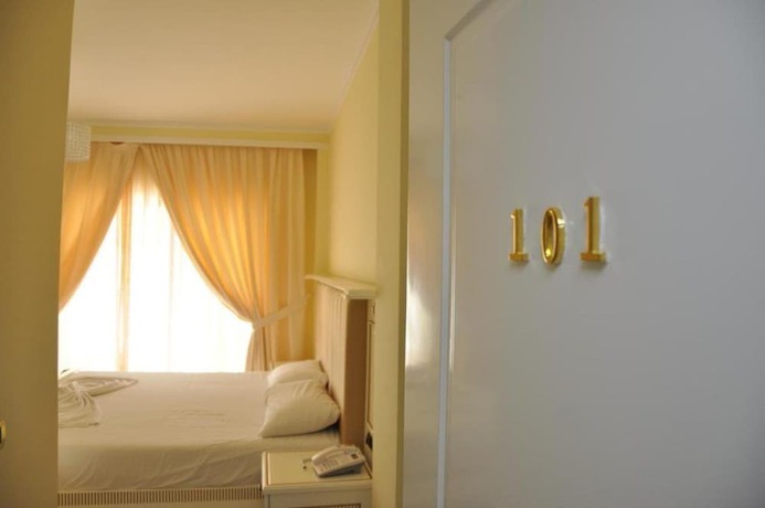 Imagen de la habitación del Hotel Vivas, Durres. Foto 3