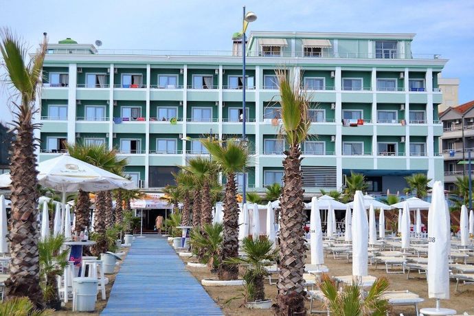 Imagen de los interiores del Hotel Vivas, Durres. Foto 18