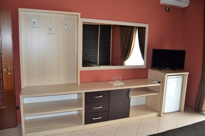 Imagen de la habitación del Hotel Vivas, Durres. Foto 15