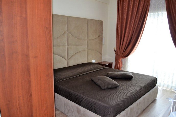 Imagen de la habitación del Hotel Vivas, Durres. Foto 16