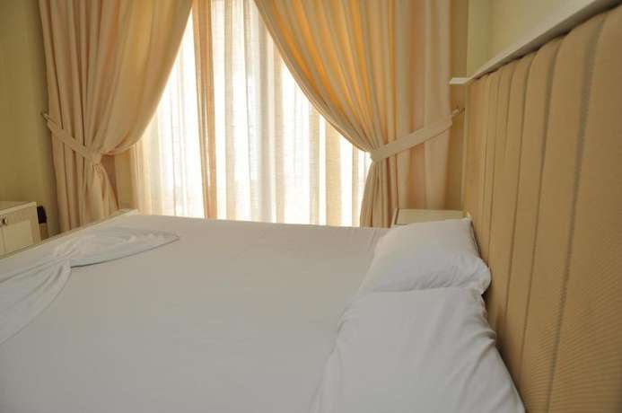Imagen de la habitación del Hotel Vivas, Durres. Foto 17