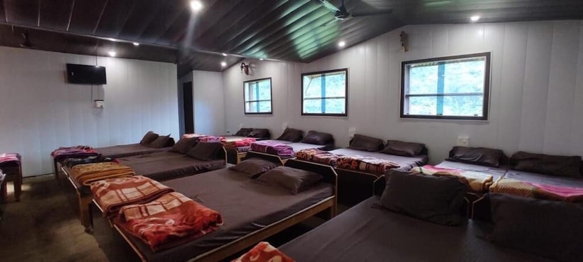 Imagen de la habitación del Hotel Vivek Guptkashi. Foto 5