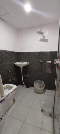 Imagen de la habitación del Hotel Vivek Guptkashi. Foto 7