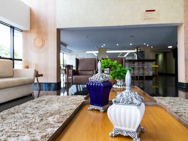 Imagen de los interiores del Hotel Vivence Suites Palmas. Foto 19