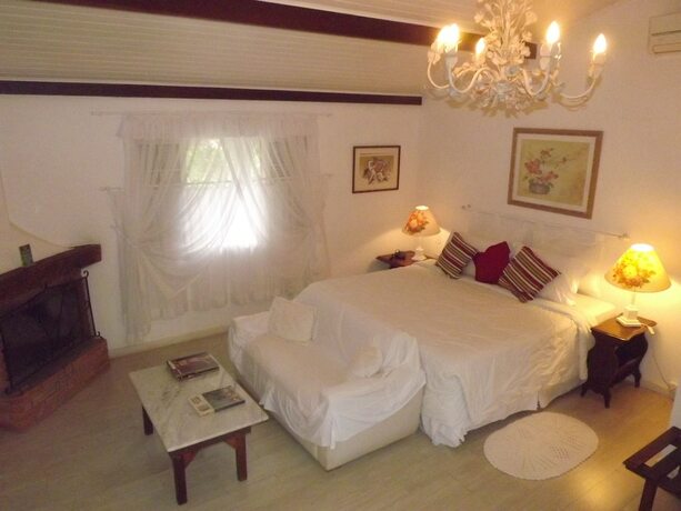 Imagen de la habitación del Hotel Vivenda Penedo. Foto 35