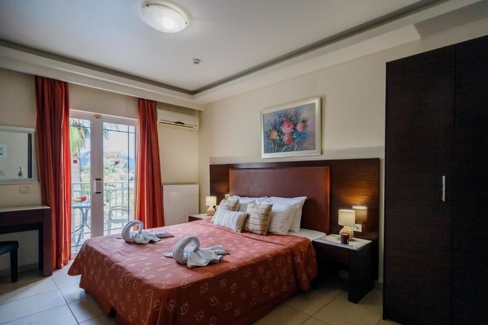 Imagen de la habitación del Hotel Vivian, Agios Sostis. Foto 13