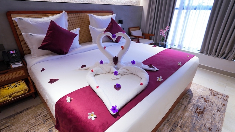 Imagen general del Hotel Vivian Park El Raed. Foto 1