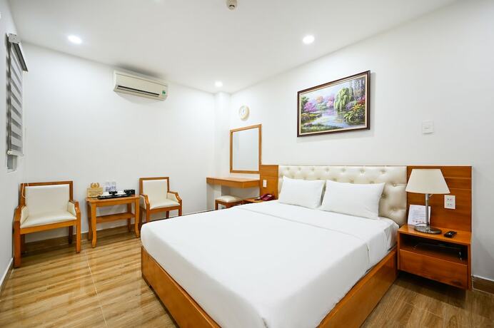 Imagen de la habitación del Hotel Vivian Saigon. Foto 23