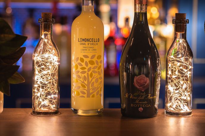 Imagen del bar/restaurante del Hotel Viviana. Foto 3