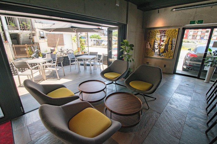 Imagen de los interiores del Hotel Viviana. Foto 20