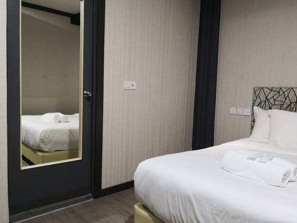 Imagen de la habitación del Hotel Vivids. Foto 6