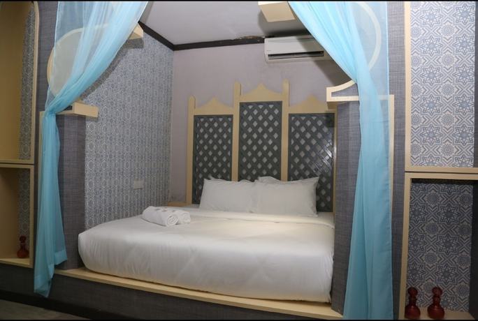 Imagen de la habitación del Hotel Vivids. Foto 15