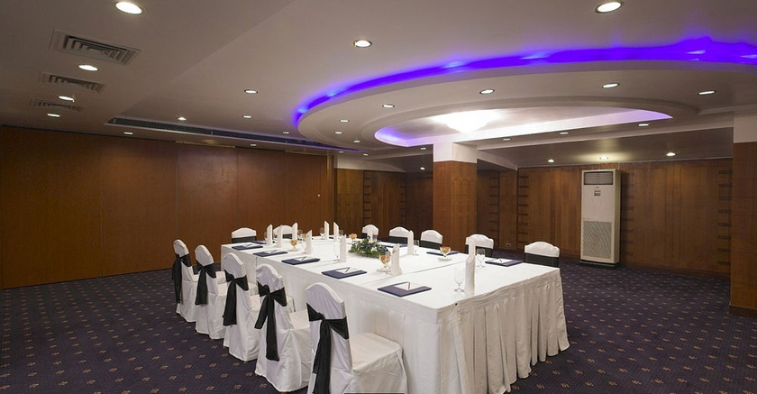 Imagen de los interiores del Hotel Vividus. Foto 14