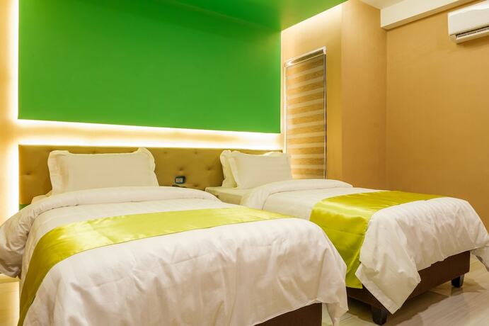 Imagen de la habitación del Hotel Vivien's Hotel. Foto 23