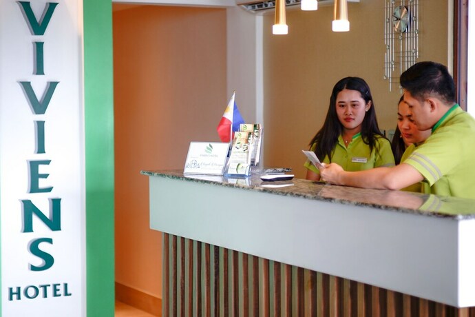 Imagen de los interiores del Hotel Vivien's Hotel. Foto 29