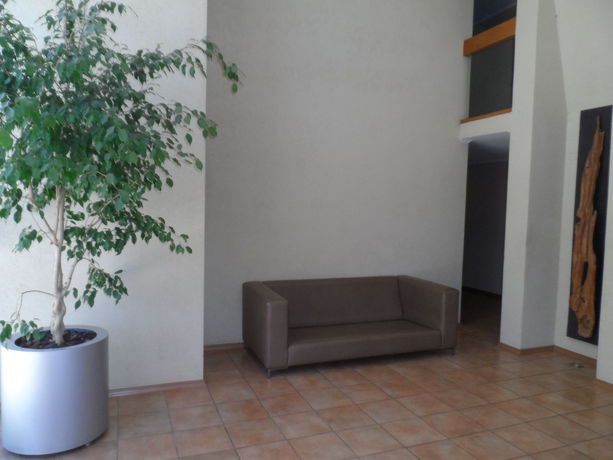 Imagen de los interiores del Hotel Vivir En Santiago - Bellavista. Foto 14