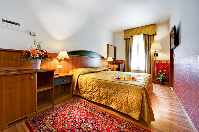 Imagen de la habitación del Hotel Vivit. Foto 6