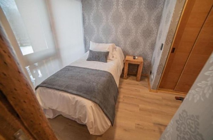 Imagen de la habitación del Hotel Vivo Monta&ntilde;a. Foto 13