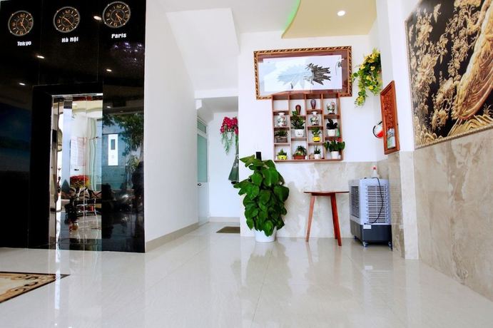 Imagen de los interiores del Hotel Vivu. Foto 16