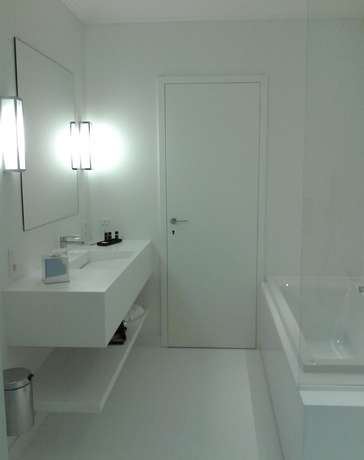 Imagen de la habitación del Hotel Vixx. Foto 4