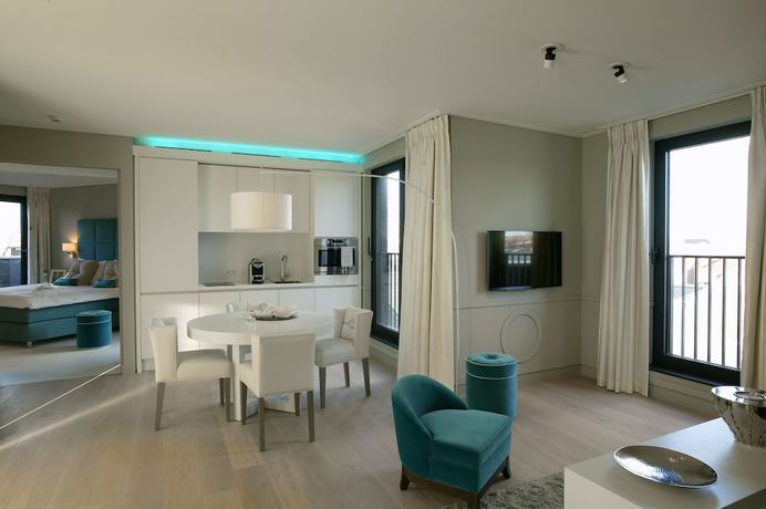 Imagen de la habitación del Hotel Vixx. Foto 7
