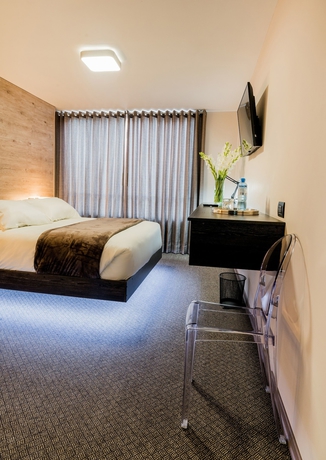 Imagen de la habitación del Hotel Viza. Foto 4