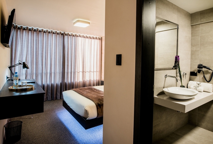 Imagen de la habitación del Hotel Viza. Foto 11