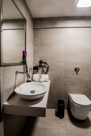 Imagen de la habitación del Hotel Viza. Foto 16