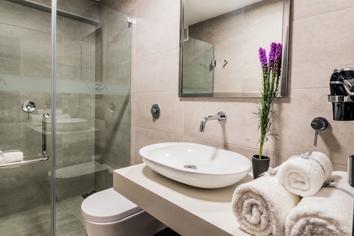 Imagen de la habitación del Hotel Viza. Foto 17