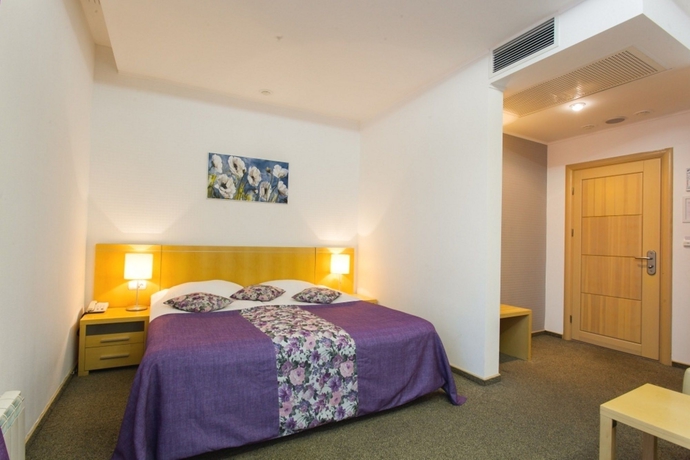 Imagen de los interiores del Hotel Vizavi. Foto 8