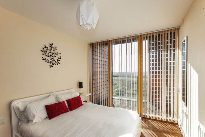 Imagen de los interiores del Hotel Vizion By Shortstaymk. Foto 15