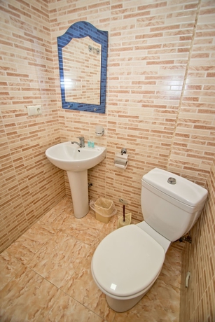 Imagen de la habitación del Hotel Vizit, Batumi. Foto 16