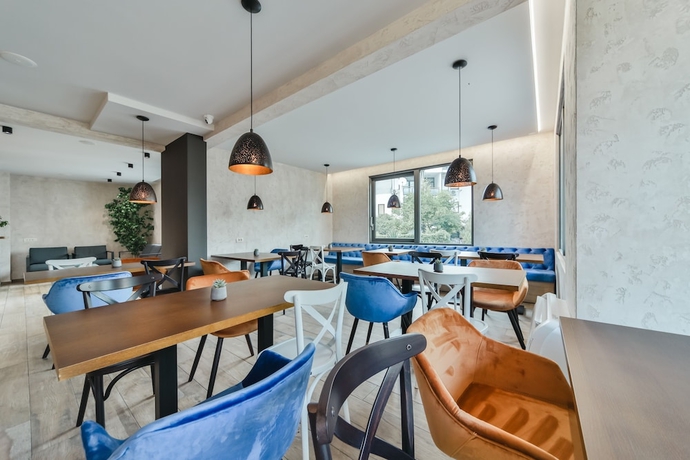 Imagen del bar/restaurante del Hotel Vladimir, Budva. Foto 2