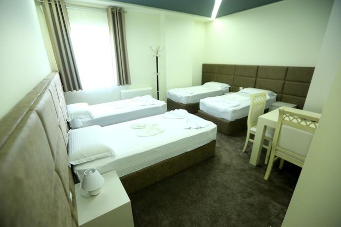 Imagen de la habitación del Hotel Vllaznia. Foto 5