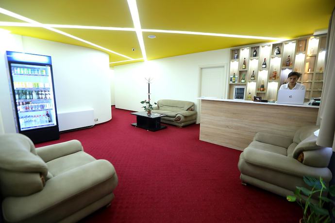 Imagen de los interiores del Hotel Vllaznia. Foto 20
