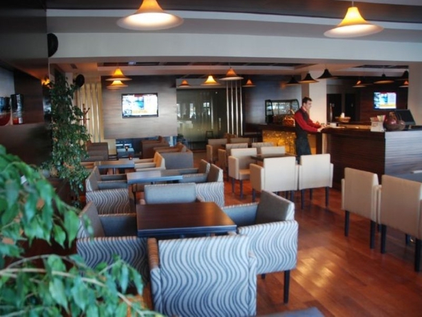 Imagen general del Hotel Vlora International. Foto 8